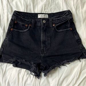 Abercrombie & Fitch The Mom Short High Rise size 24 / 00